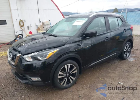 2019 Nissan Kicks Sr from USA, damaged, VIN 3N1CP5CUXKL558435